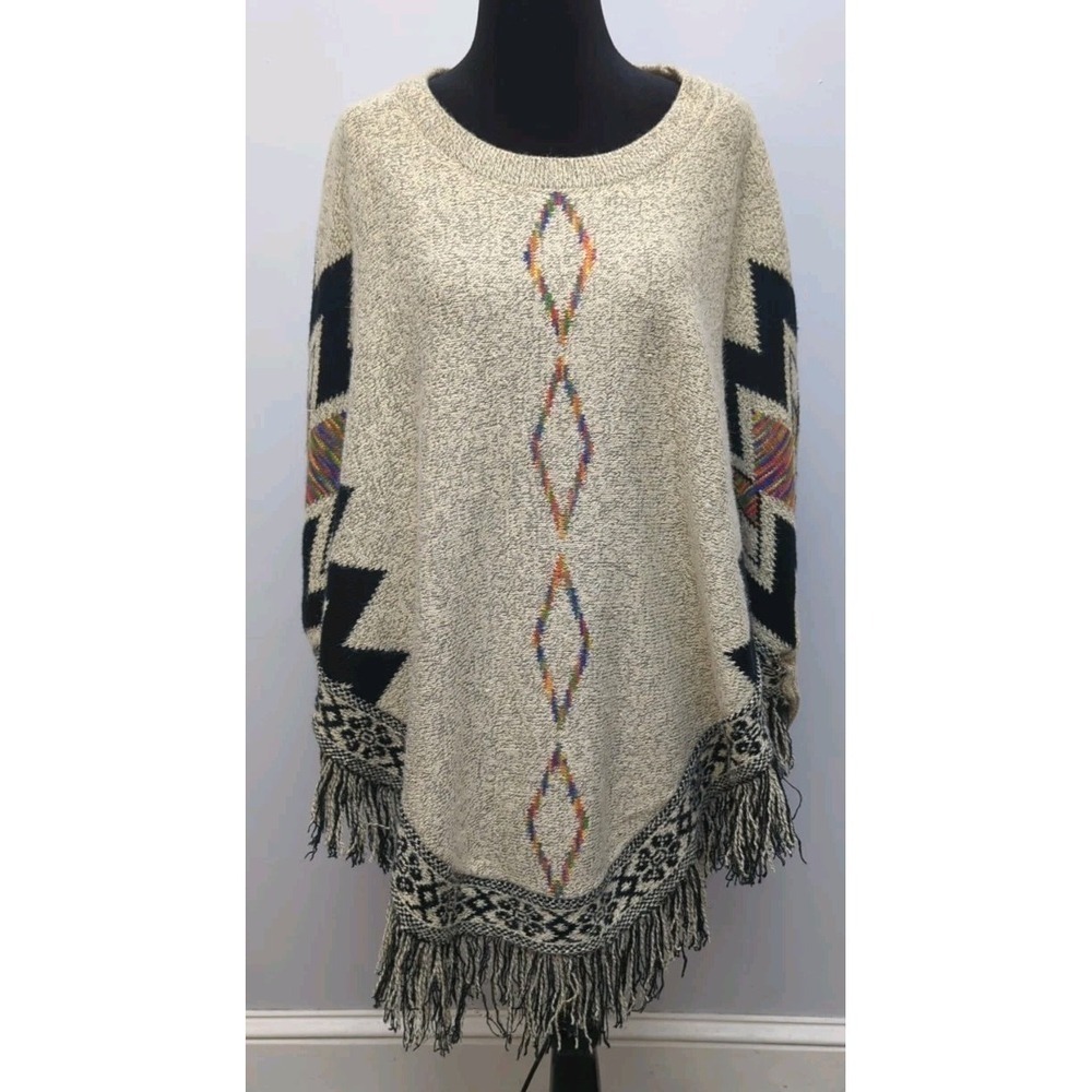 C7 Color Swatch Colored Diamond Thick Knit Poncho Fringe Sleeve Southwest‎ Aztec